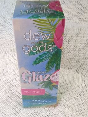 Dew of the Gods Maui Glaze Dragon Fruit Facial Cleanser, 150ml/5.07fl oz